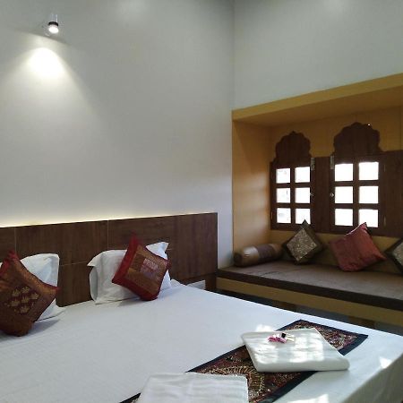 Aapni Haveli Hotel Jaisalmer Eksteriør billede
