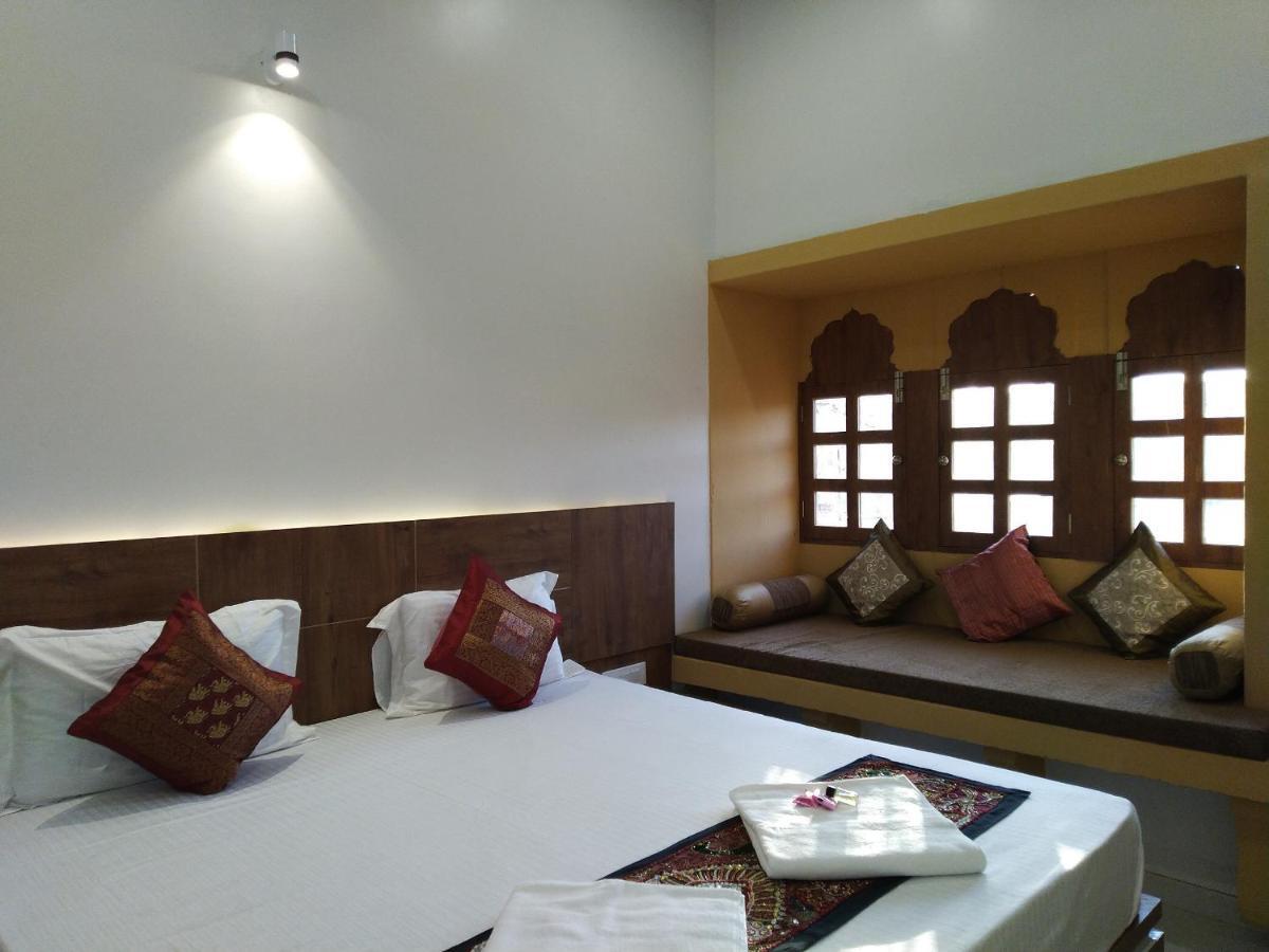 Aapni Haveli Hotel Jaisalmer Eksteriør billede